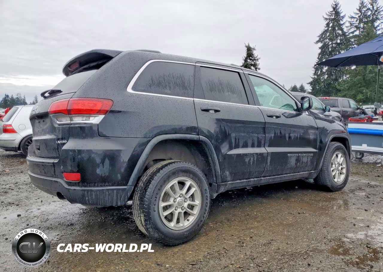 2020 Jeep Grand Cherokee Laredo VIN:1C4RJFAGXLC250688 - 3