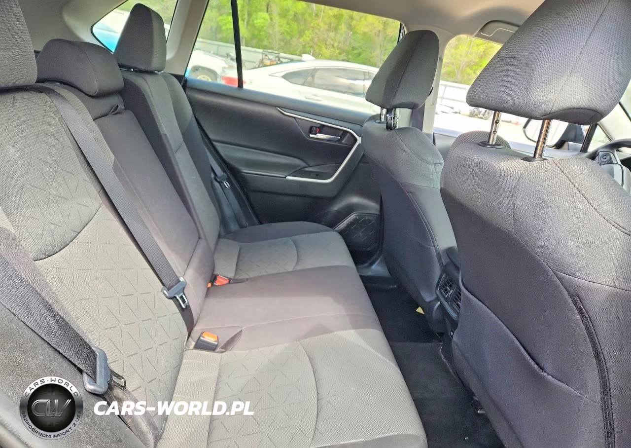2021 Toyota Rav4 Xle VIN:2T3W1RFV3MC146507 - 10
