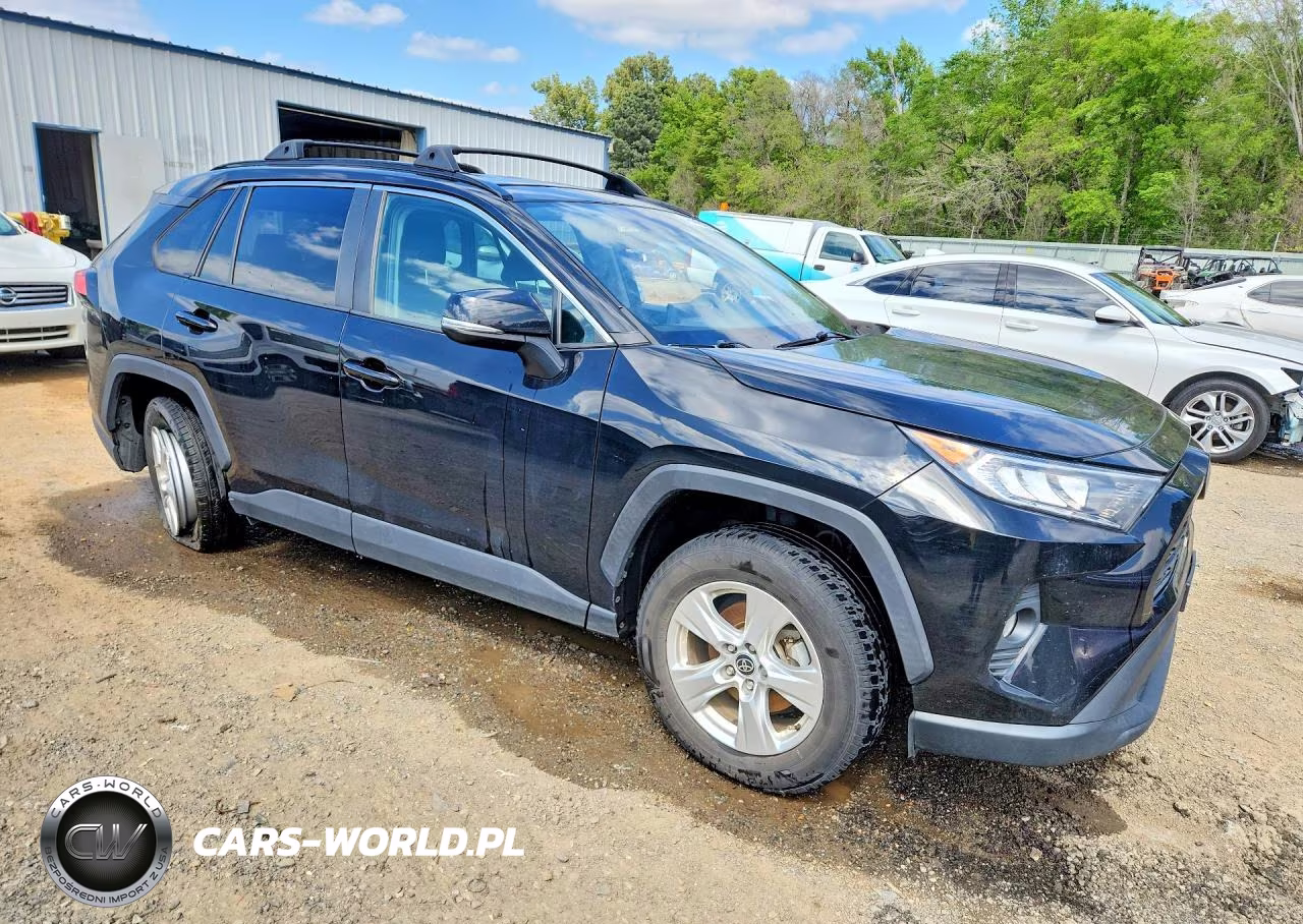2021 Toyota Rav4 Xle VIN:2T3W1RFV3MC146507 - 4