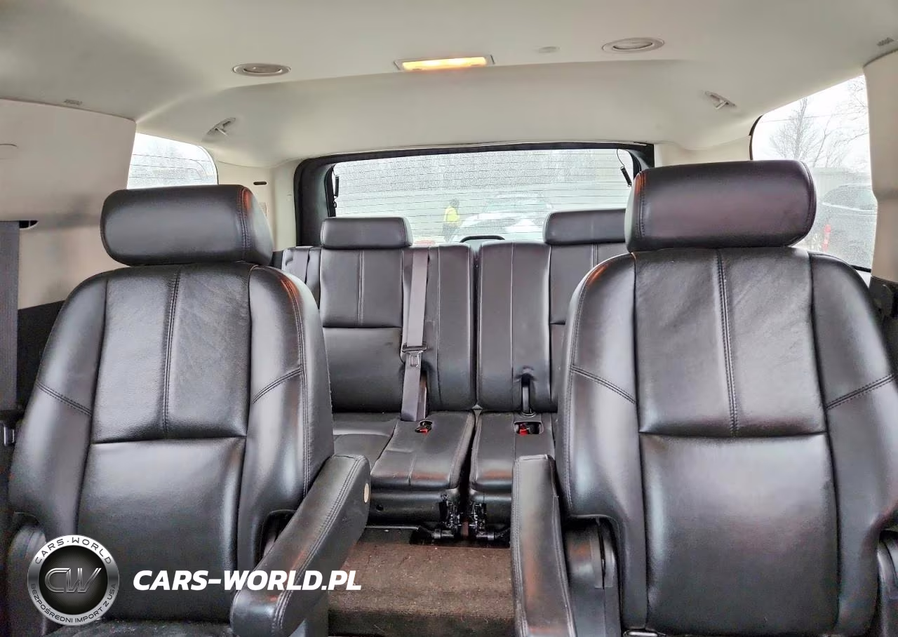 2008 Chevrolet Tahoe K1500 VIN:1GNFK13078J101099 - 10
