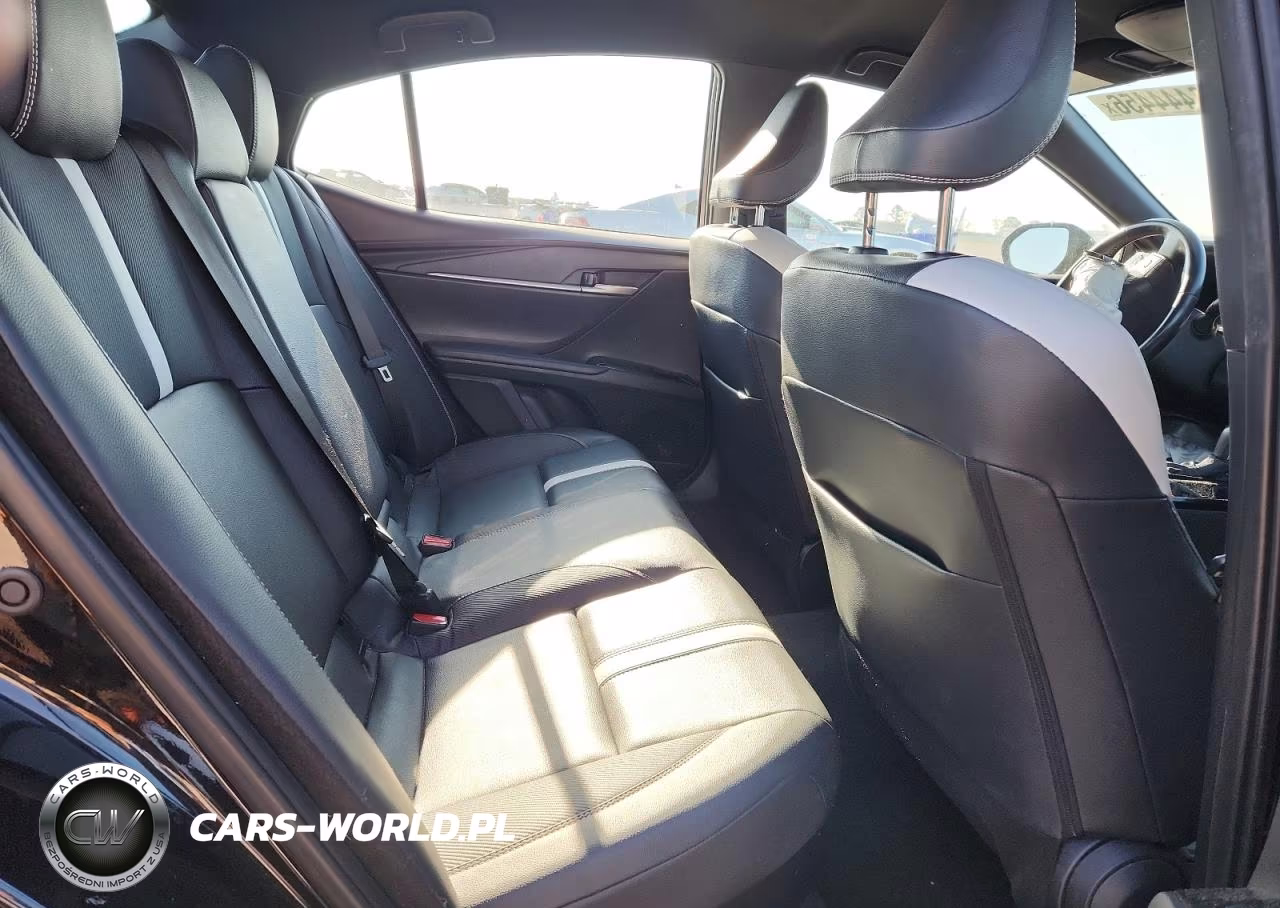2025 Toyota Camry Se VIN:4T1DAACKXSU027120 - 10