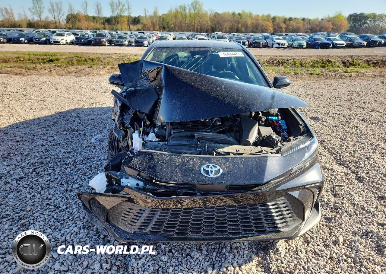2025 Toyota Camry Se VIN:4T1DAACKXSU027120 - 5