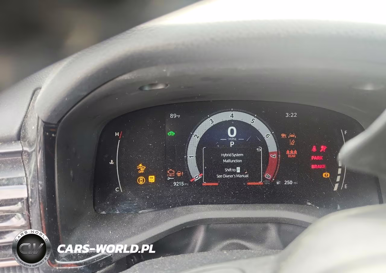 2025 Toyota Camry Se VIN:4T1DAACKXSU027120 - 9