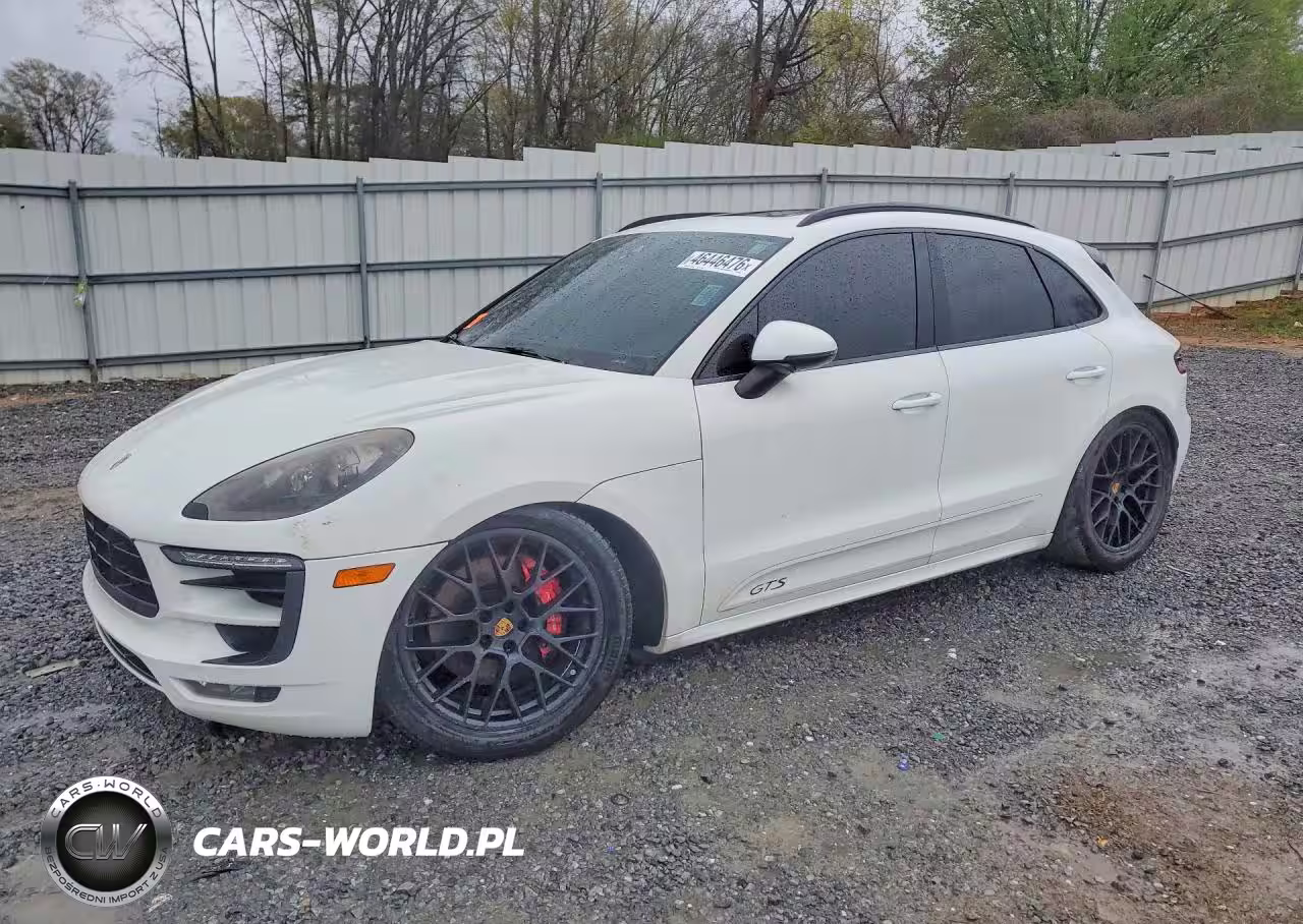 2017 Porsche Macan Gts