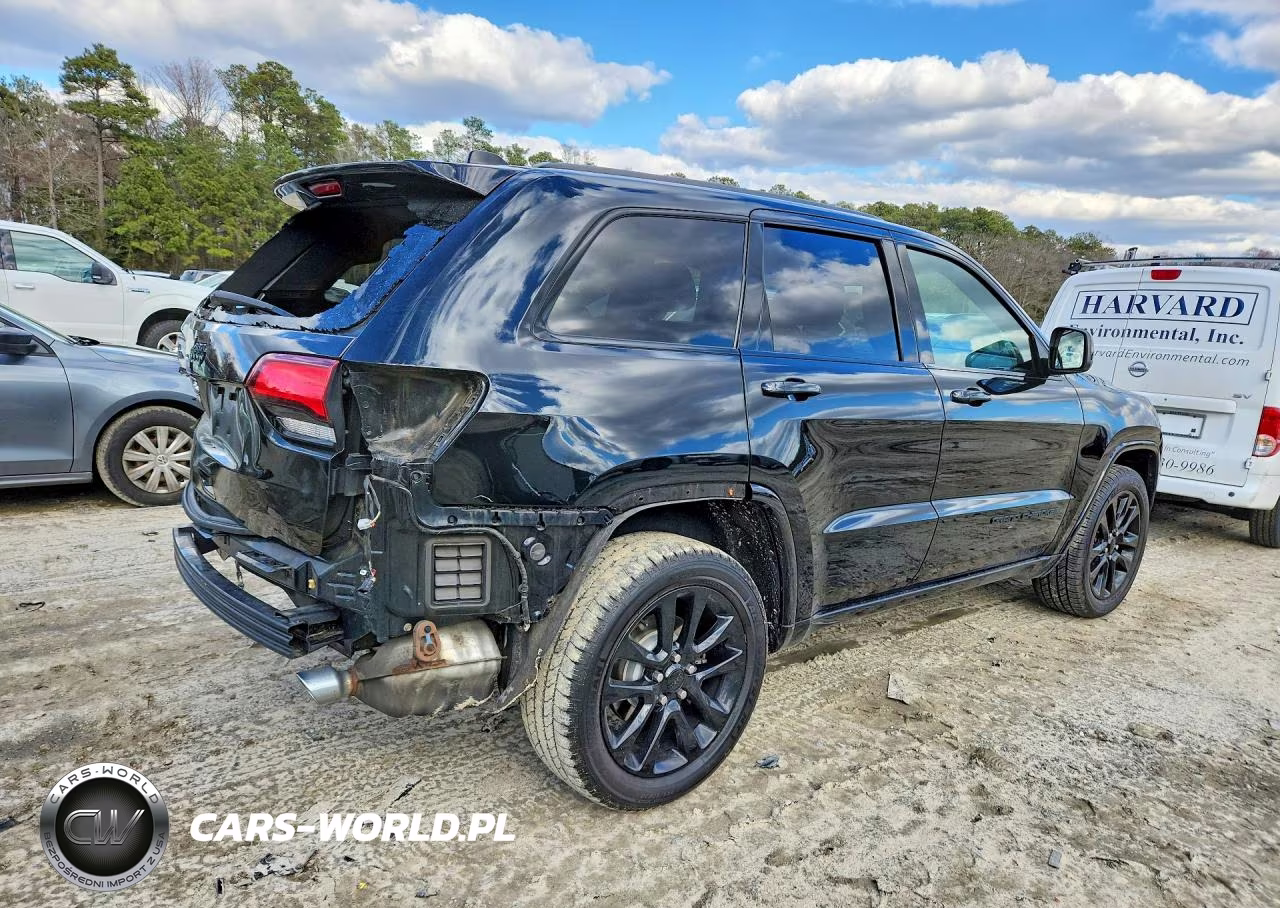 2019 Jeep Grand Cherokee Laredo VIN:1C4RJFAG9KC787356 - 3