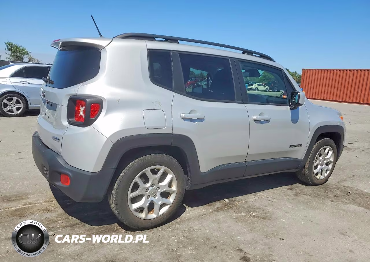 2017 Jeep Renegade Latitude VIN:ZACCJABB7HPE63693 - 3