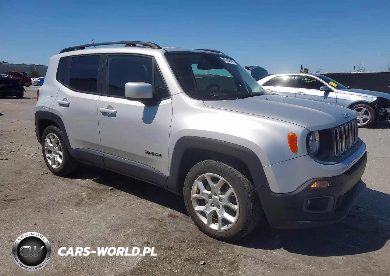 2017 Jeep Renegade Latitude VIN:ZACCJABB7HPE63693 - 4
