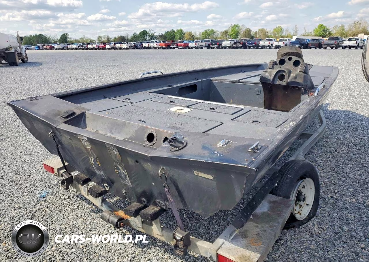 2004 Express H22 Boat - Boat VIN:JBC55536C404 - 3