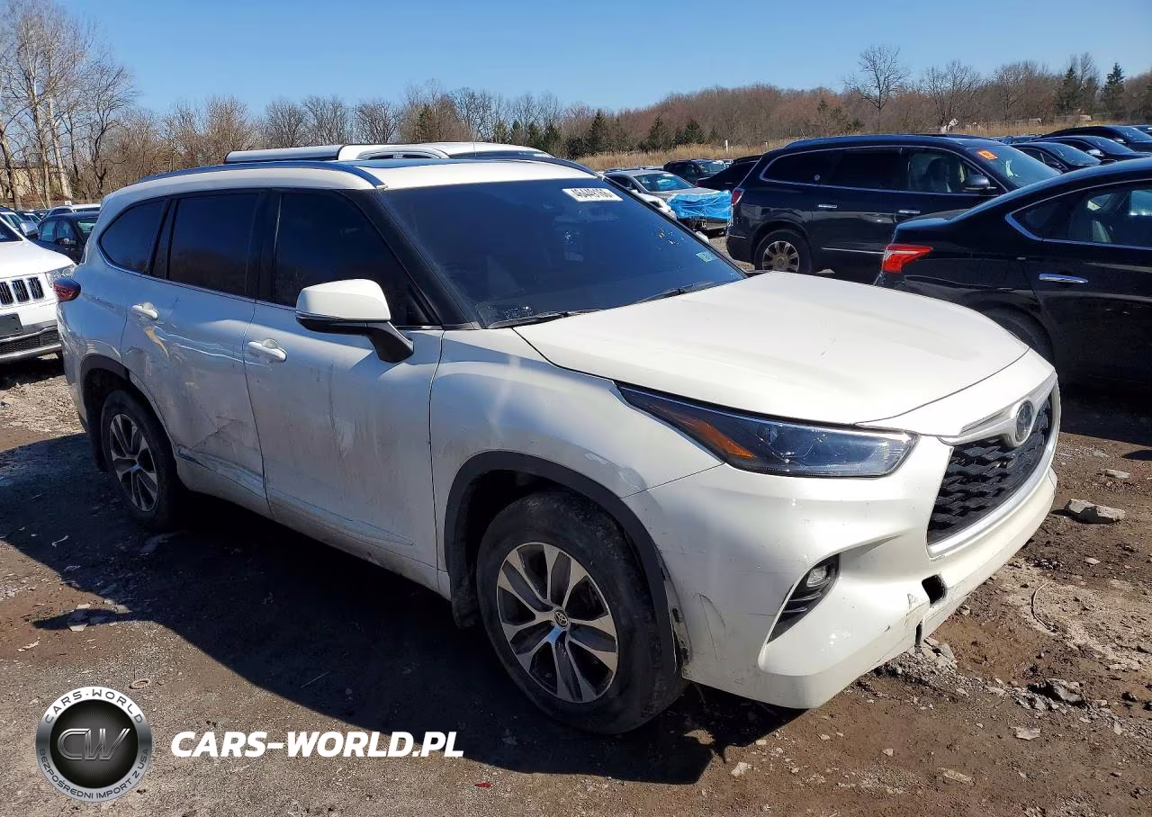 2021 Toyota Highlander Xle VIN:5TDHZRBH6MS533649 - 4