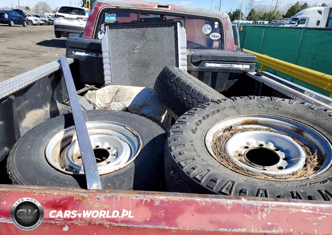 1985 Ford F250 VIN:1FTHF2614FPB38556 - 10