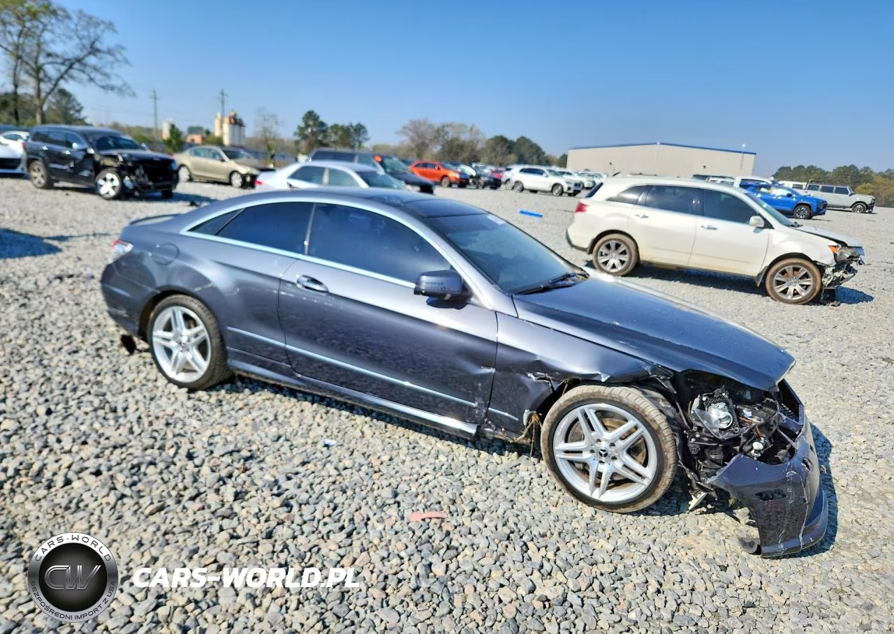 2013 Mercedes-Benz E 550 VIN:WDDKJ7DB3DF220106 - 4