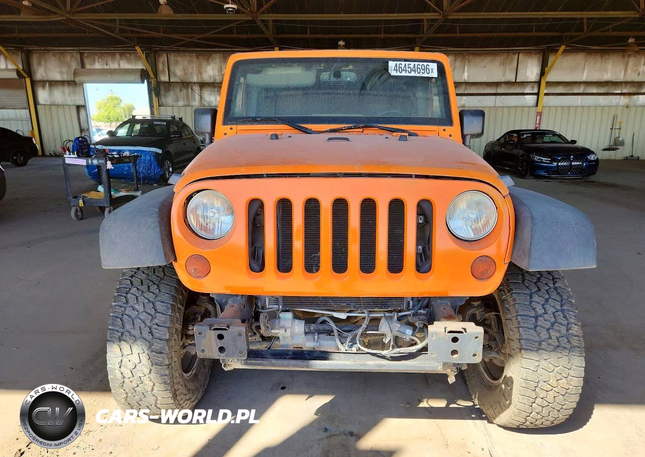 2013 Jeep Wrangler Unlimited Rubicon VIN:1C4BJWFG1DL560692 - 5
