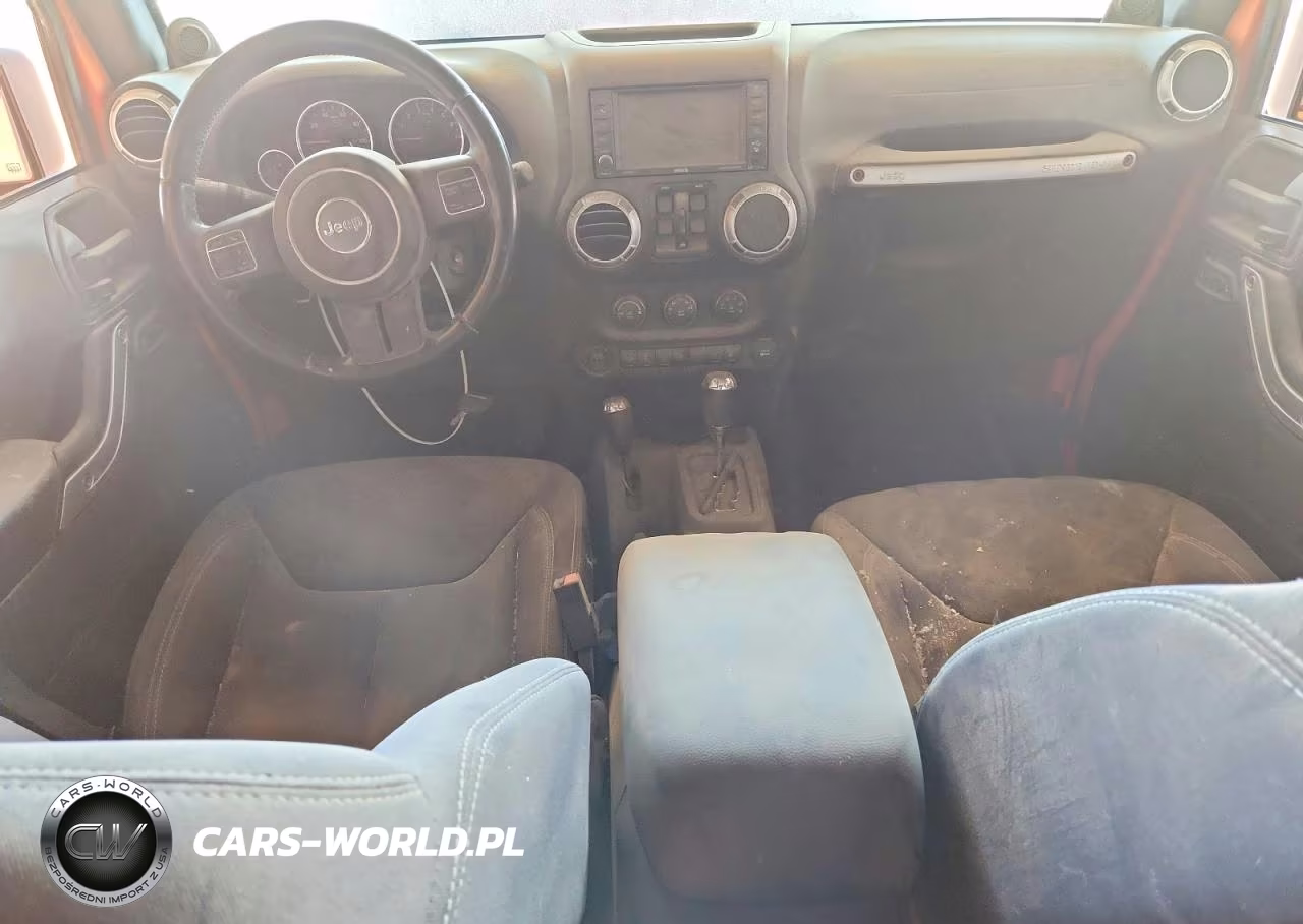 2013 Jeep Wrangler Unlimited Rubicon VIN:1C4BJWFG1DL560692 - 8