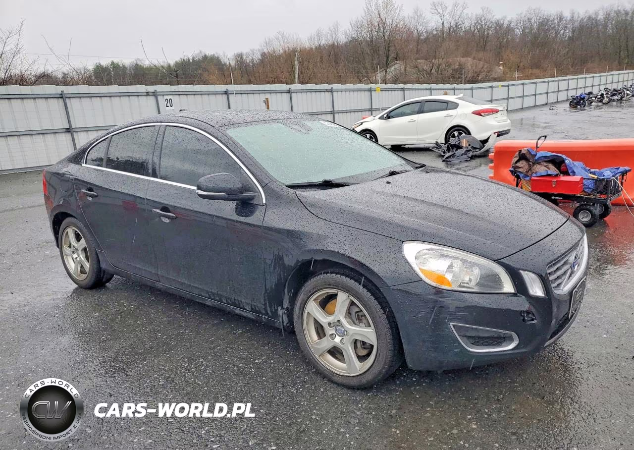 2012 Volvo S60 T5 VIN:YV1622FS8C2094625 - 4