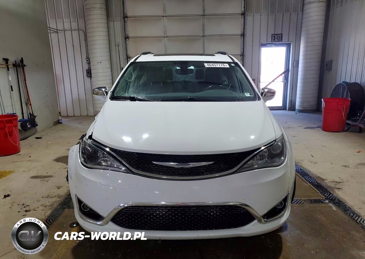 2019 Chrysler Pacifica Limited VIN:2C4RC1GG1KR730337 - 5