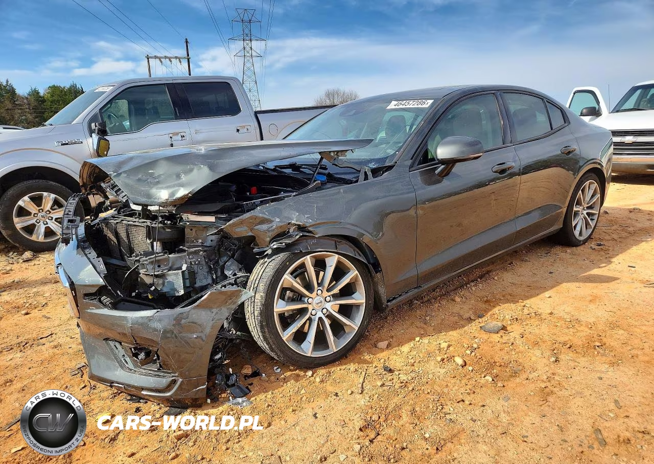 2020 Volvo S60 T5 Momentum