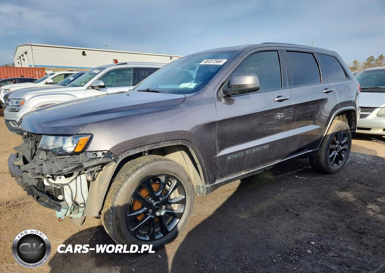 2020 Jeep Grand Cherokee Laredo