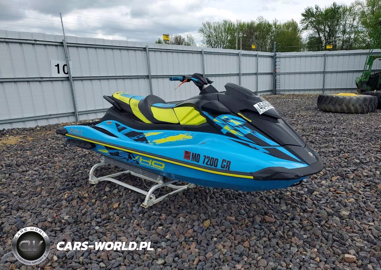 2022 Yamaha Waverun 3