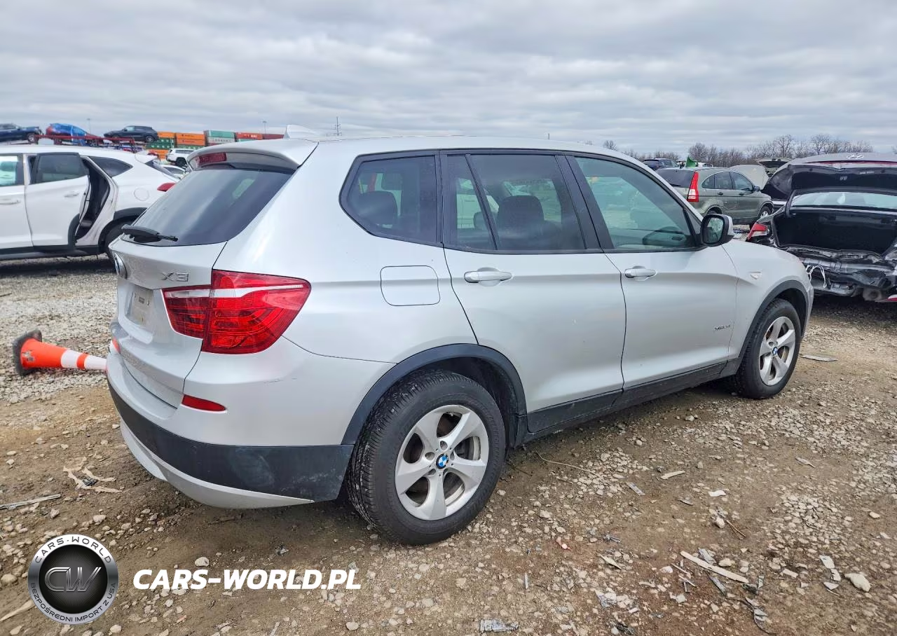 2011 BMW X3 xDrive28I VIN:5UXWX5C52BL711693 - 3