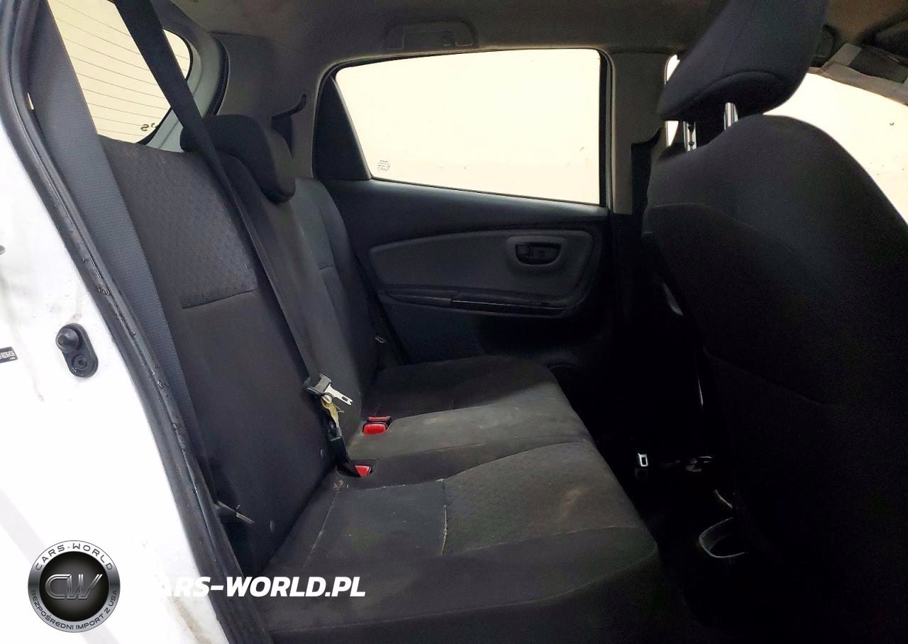 2015 Toyota Yaris 5-Door L VIN:VNKKTUD39FA036436 - 10