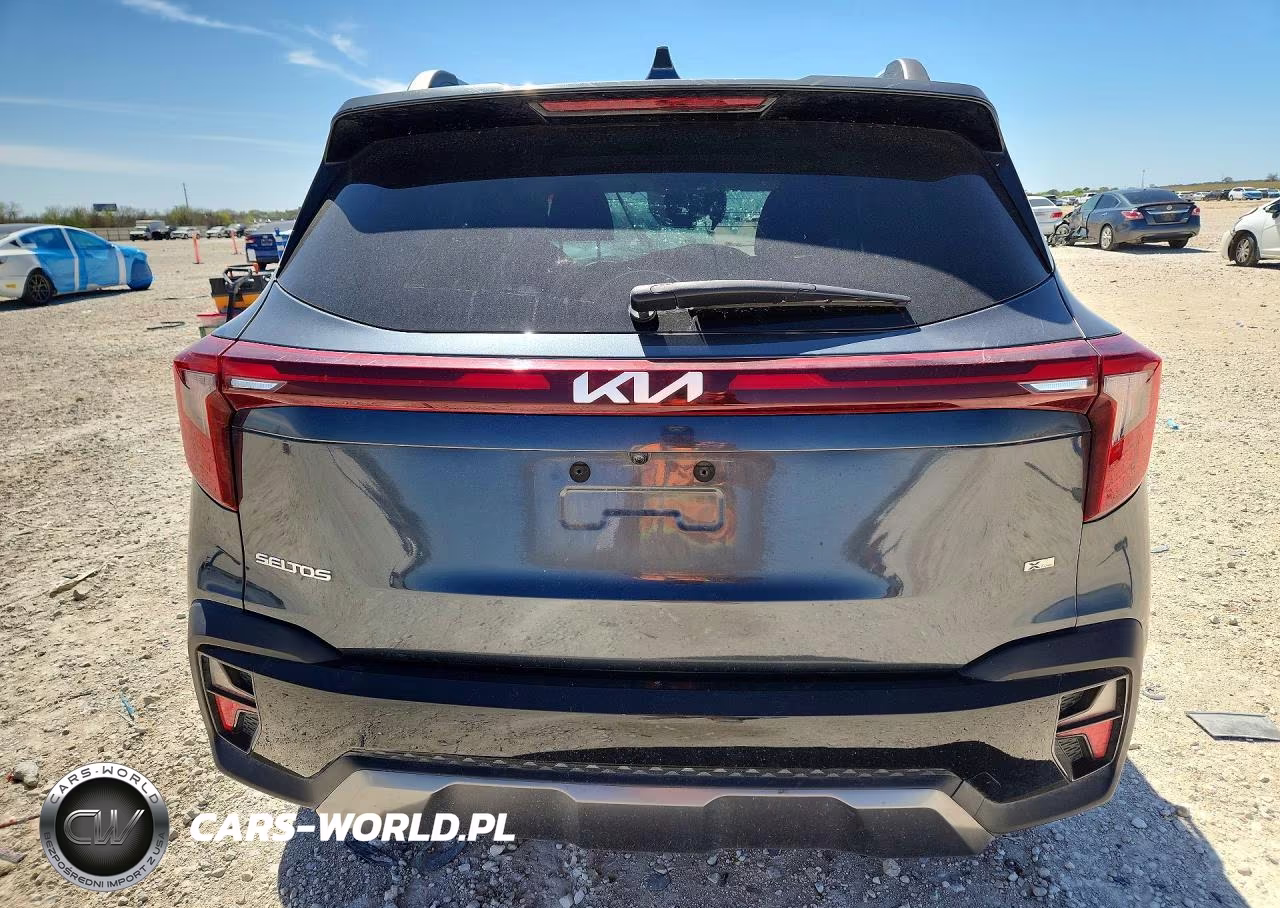 2024 Kia Seltos X-Line VIN:KNDEUCA7XR7633455 - 6