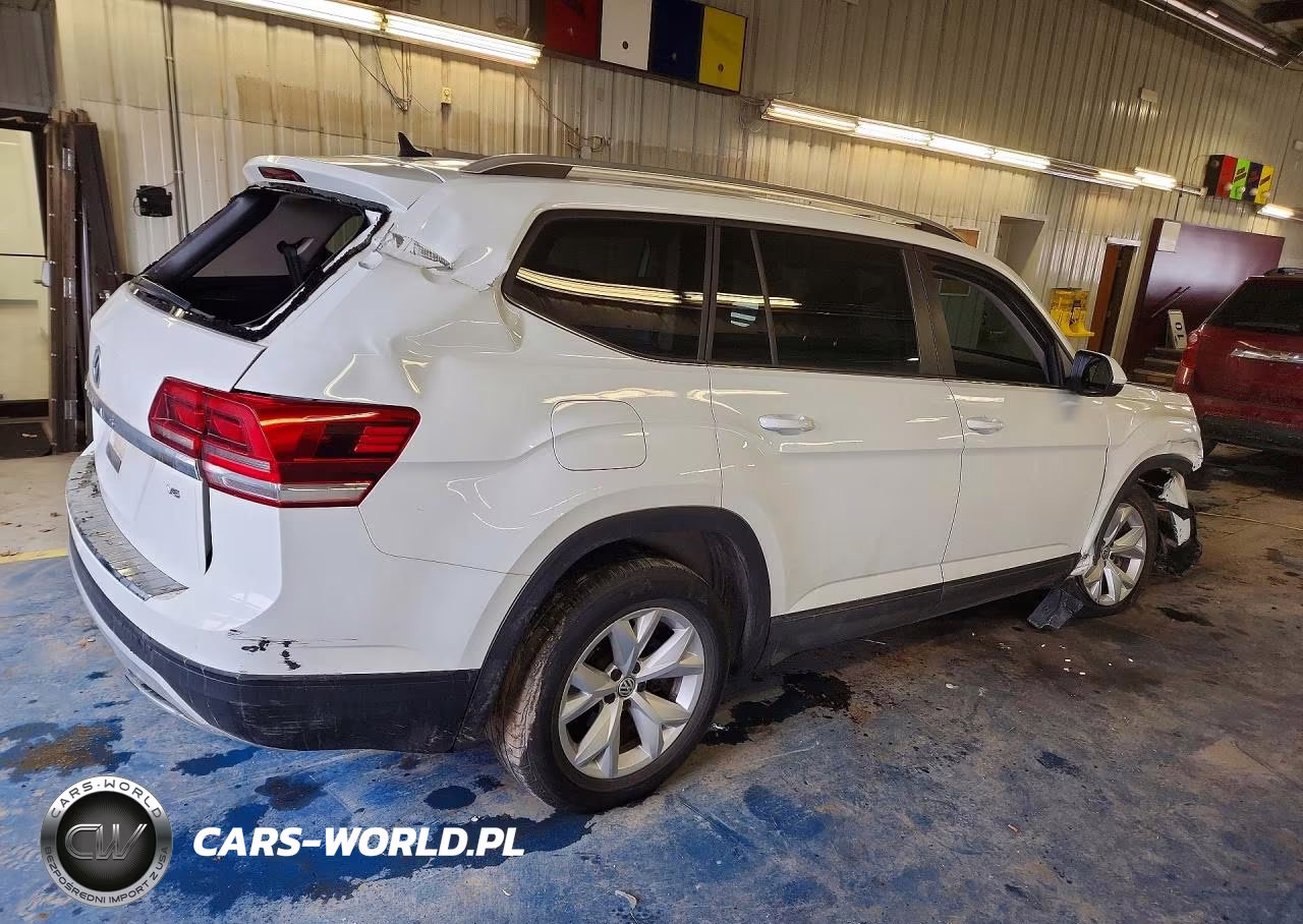 2019 Volkswagen Atlas Se VIN:1V2DR2CA3KC543771 - 3