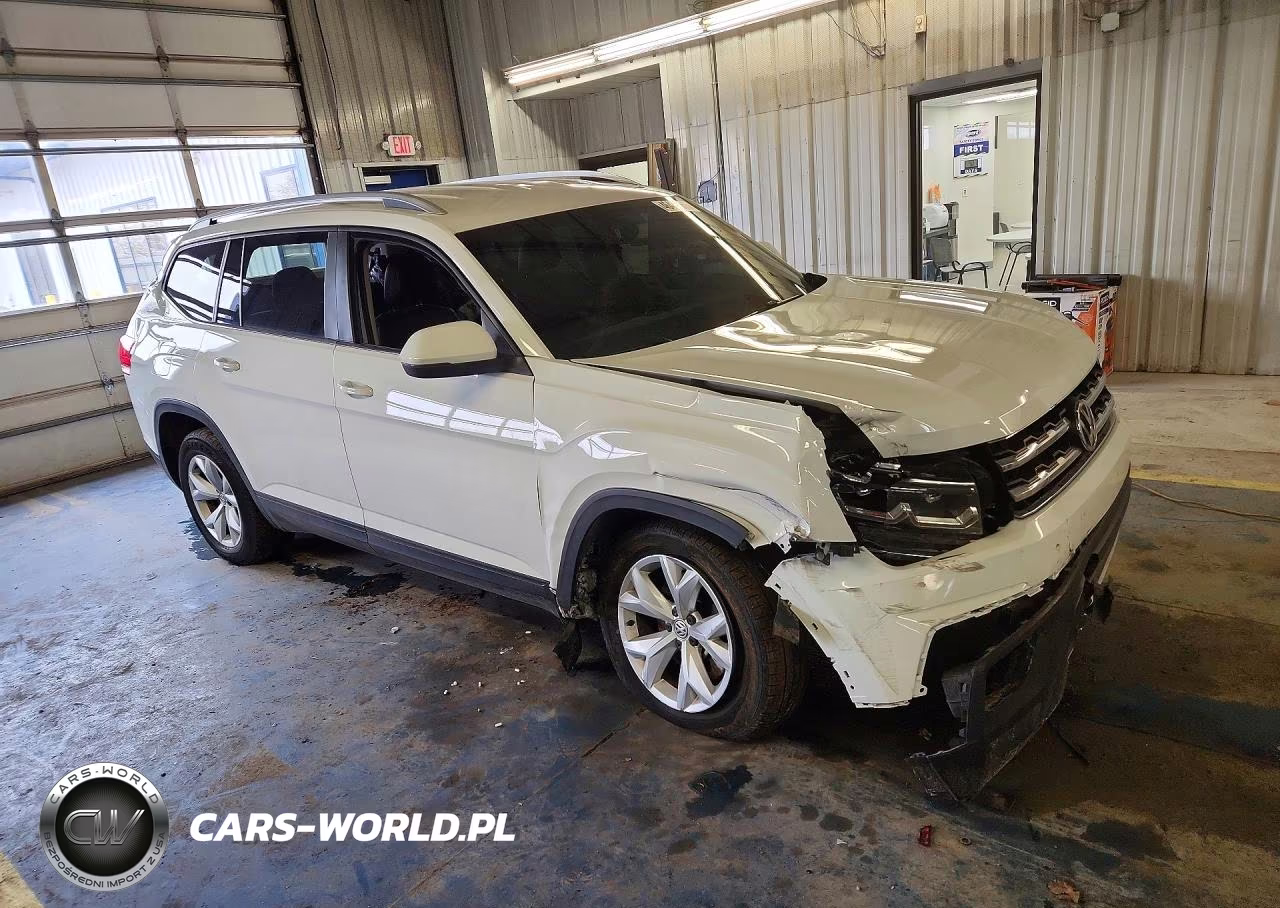 2019 Volkswagen Atlas Se VIN:1V2DR2CA3KC543771 - 4