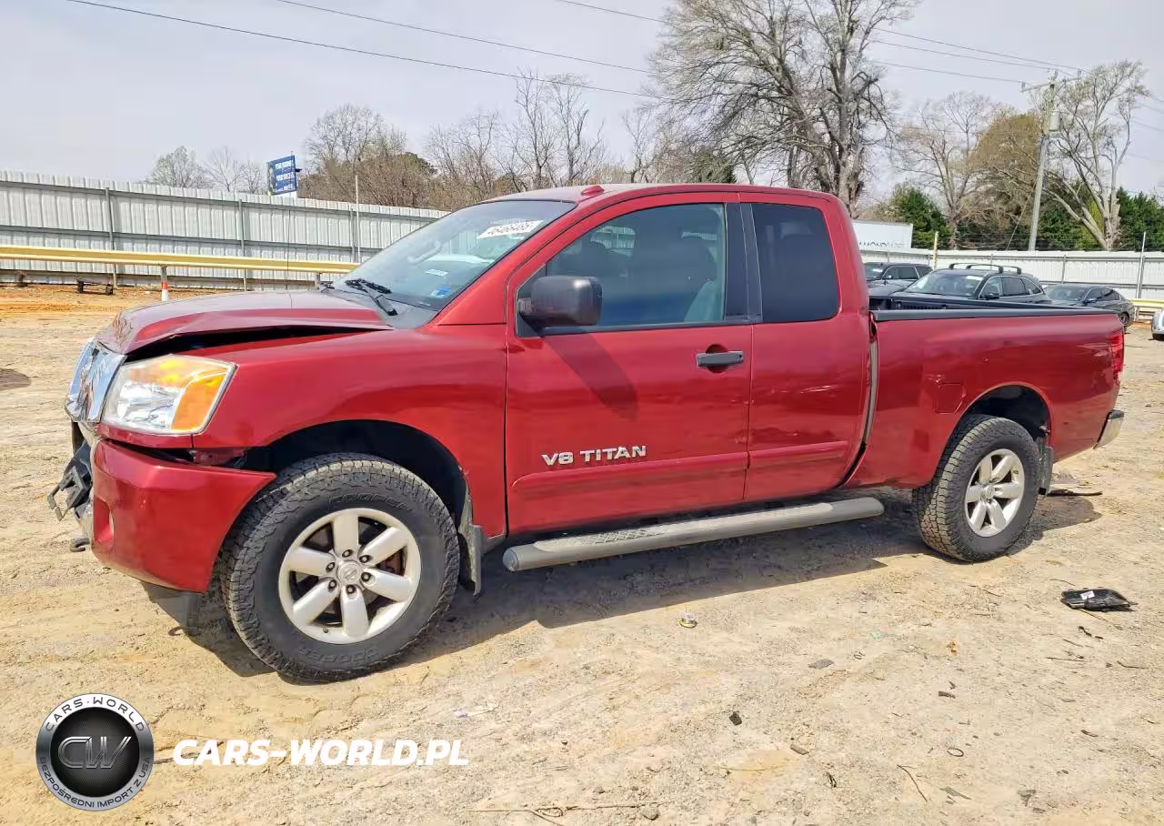 2013 Nissan Titan Sv