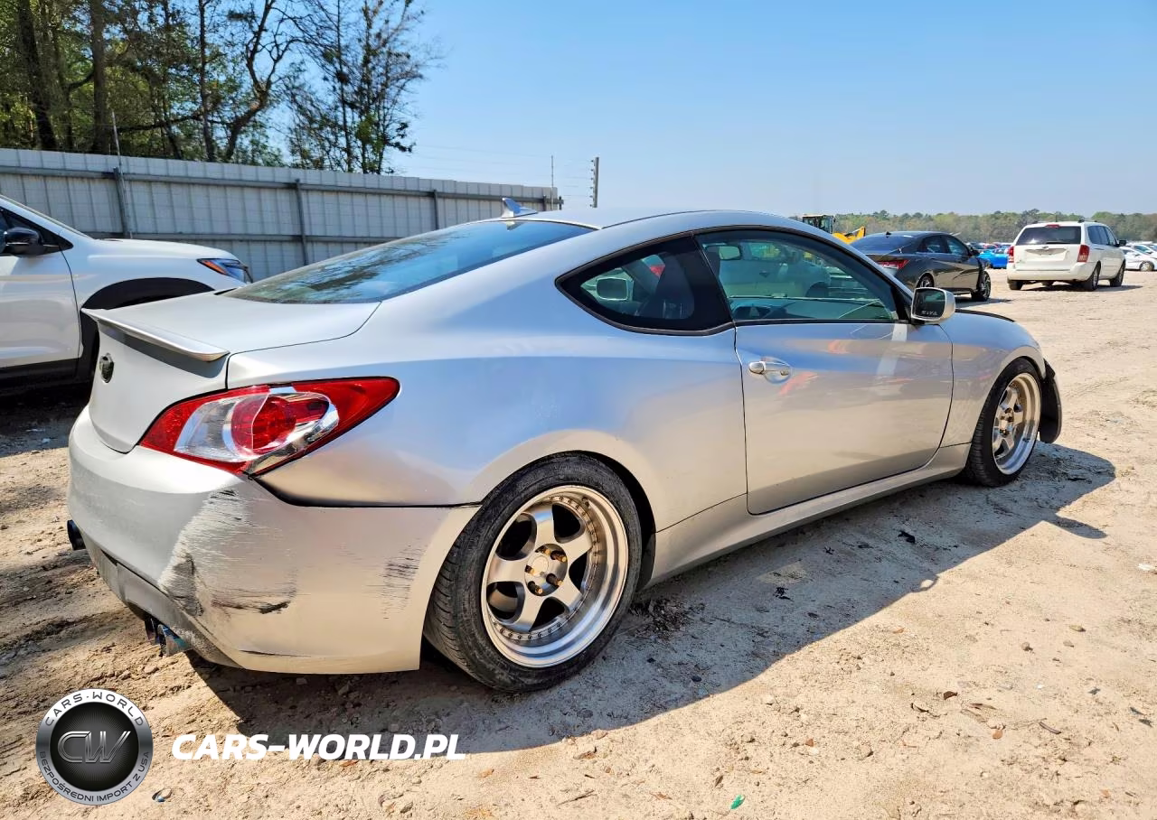 2011 Hyundai Genesis Coupe 2.0T VIN:KMHHT6KD3BU062934 - 3