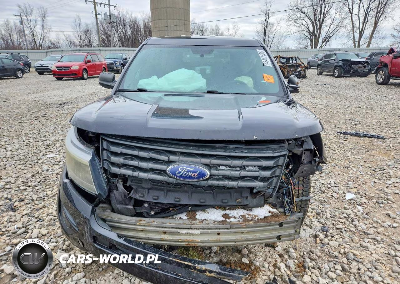 2017 Ford Explorer Police Interceptor VIN:1FM5K8AR0HGB33688 - 5