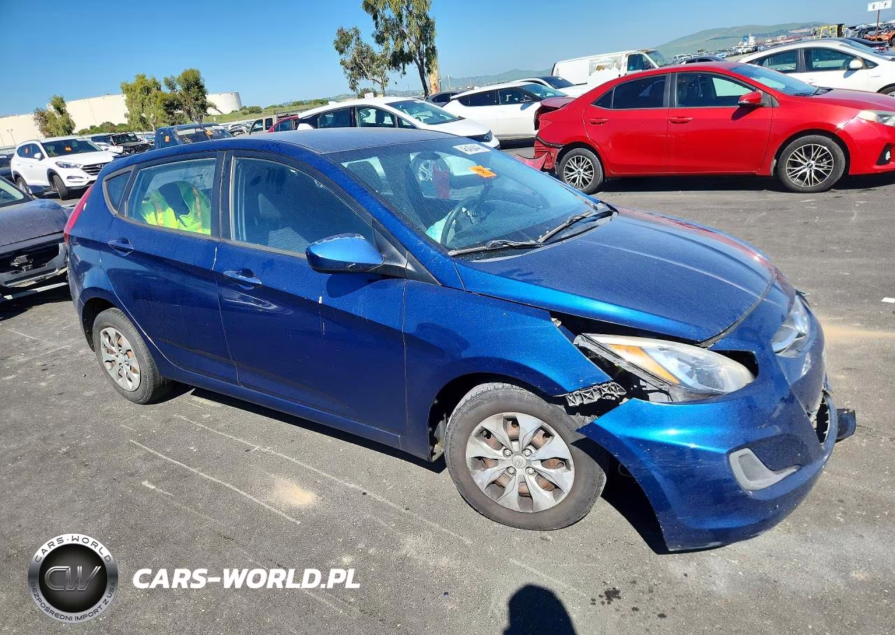 2016 Hyundai Accent Se VIN:KMHCT5AE1GU243164 - 4
