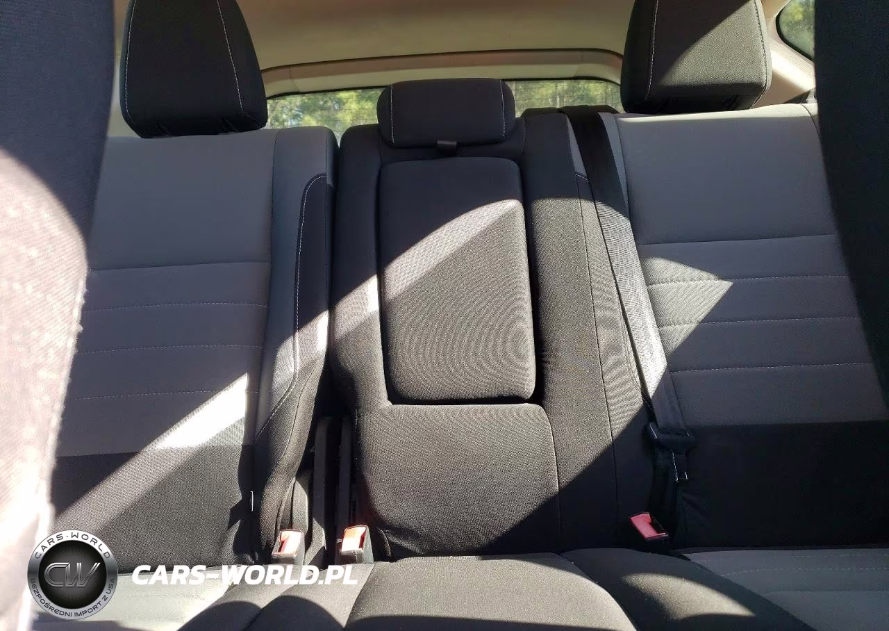 2016 Ford Escape Se VIN:1FMCU0G99GUA31266 - 10