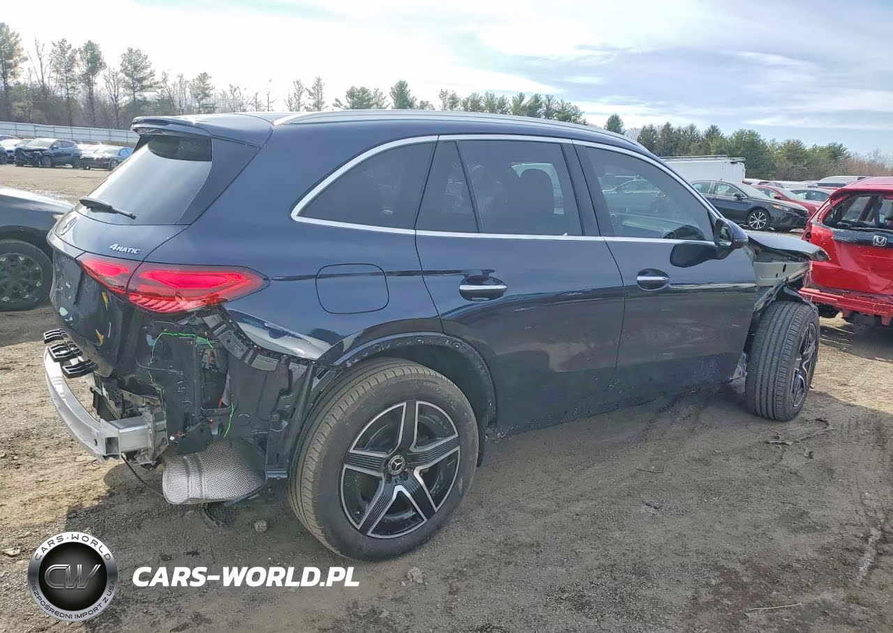2024 Mercedes-Benz Glc 300 4Matic VIN:W1NKM4HB6RF205772 - 3