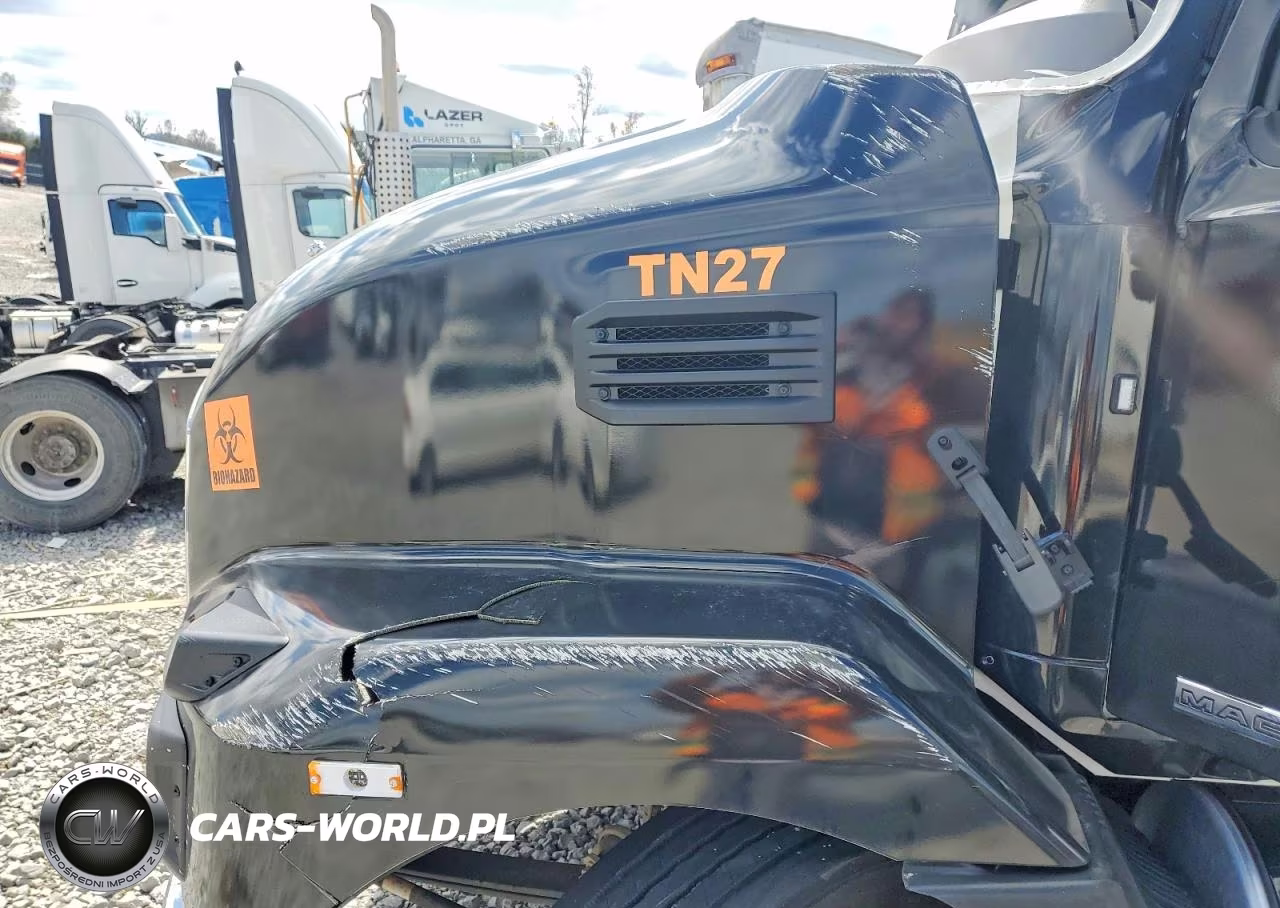 2025 Mack Md Vacuum Truck VIN:1M2MDBAA9SS015592 - 11