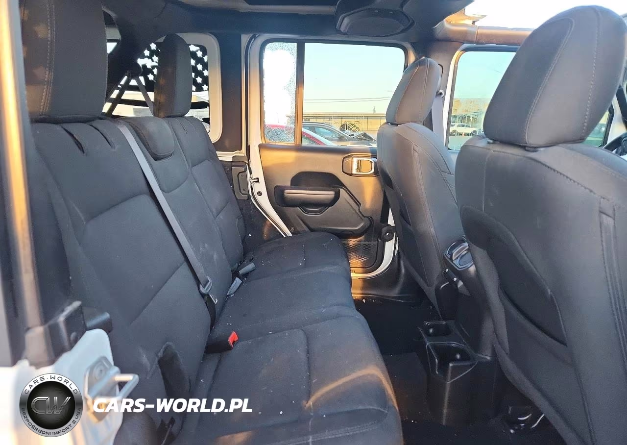 2021 Jeep Wrangler Unlimited Sport VIN:1C4HJXDG6MW740056 - 10