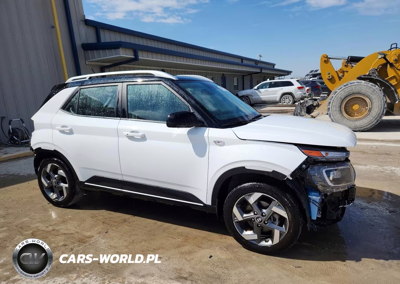 2025 Hyundai Venue Limited VIN:KMHRC8A36SU370429 - 4