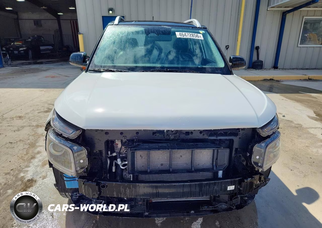 2025 Hyundai Venue Limited VIN:KMHRC8A36SU370429 - 5