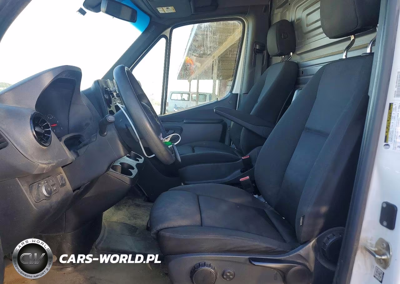 2021 Mercedes Benz Sprinter 2500 Delivery Van VIN:W1Y4ECHY3NT087649 - 7