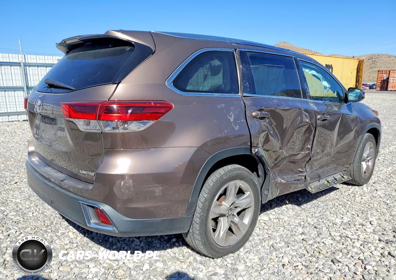 2018 Toyota Highlander Limited VIN:5TDYZRFH8JS279660 - 3