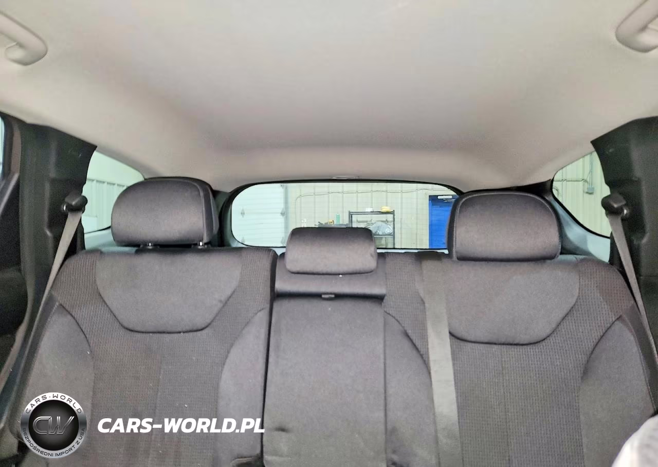 2019 Hyundai Santa Fe Se 2.4L VIN:5NMS2CAD7KH123948 - 10