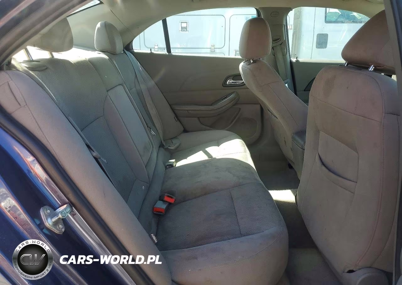 2014 Chevrolet Malibu Ls VIN:1G11B5SL3EF164102 - 10