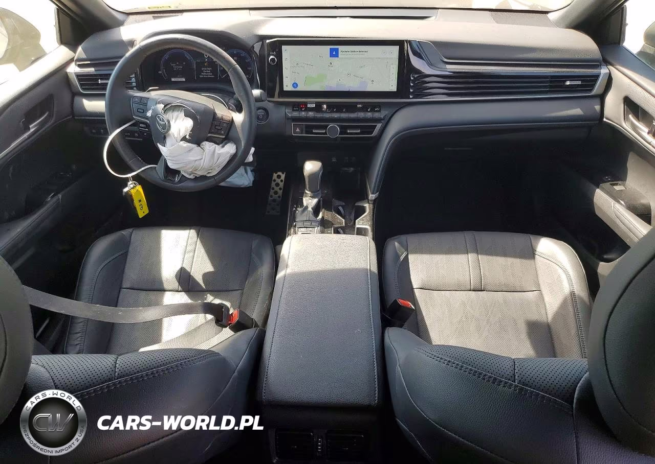 2025 Toyota Camry Xse VIN:4T1DAACKXSU169175 - 8