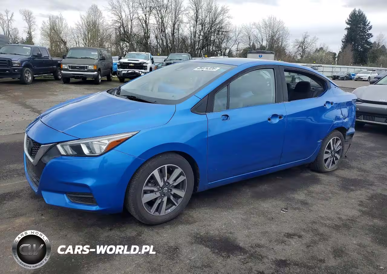 2020 Nissan Versa Sv