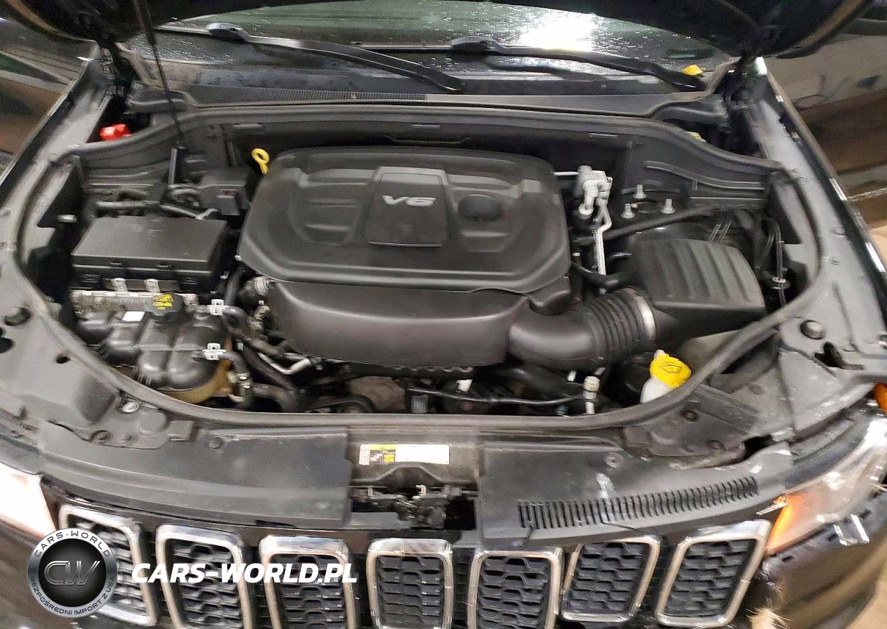 2018 Jeep Grand Cherokee Laredo VIN:1C4RJFAG2JC276795 - 12