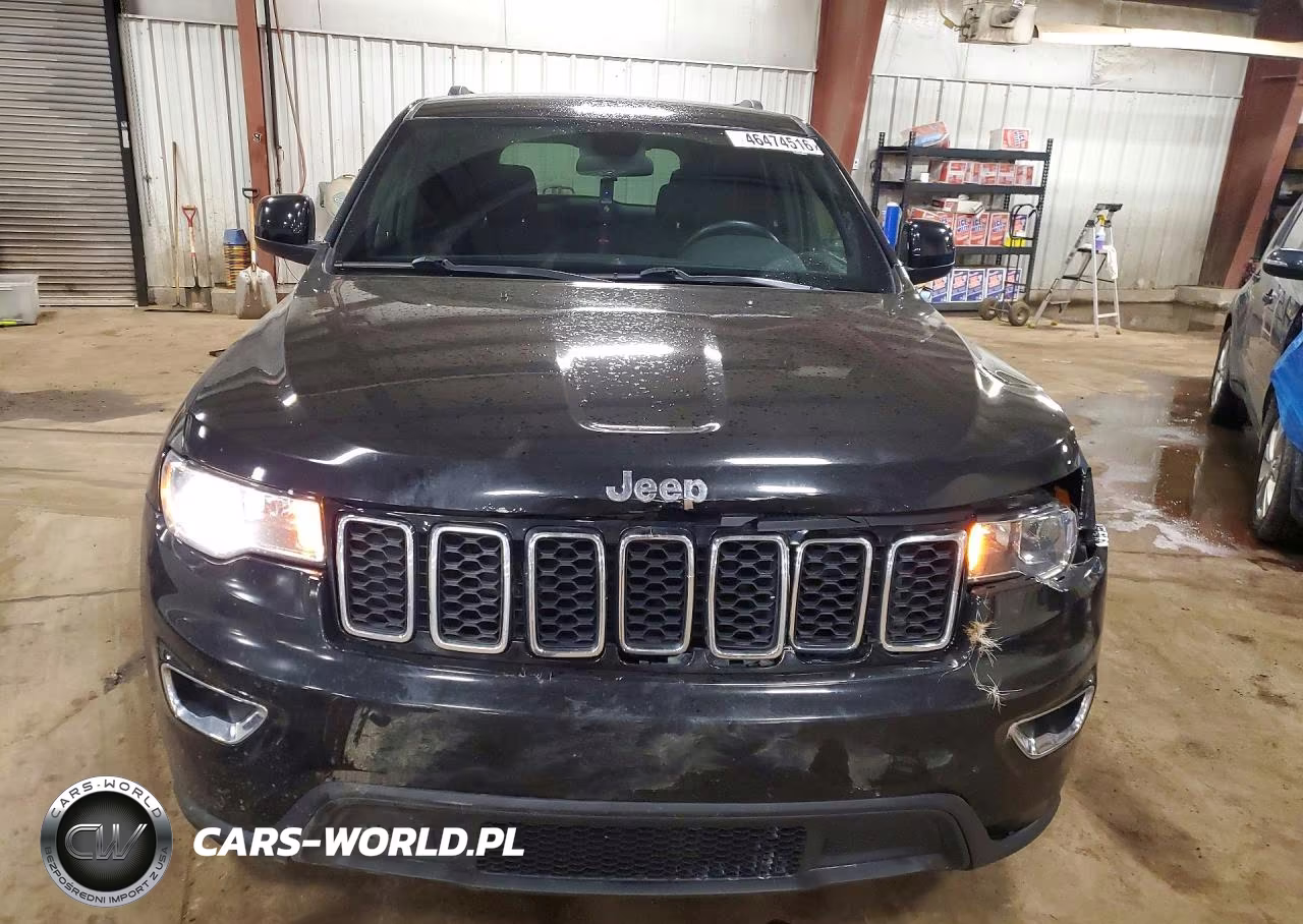 2018 Jeep Grand Cherokee Laredo VIN:1C4RJFAG2JC276795 - 5