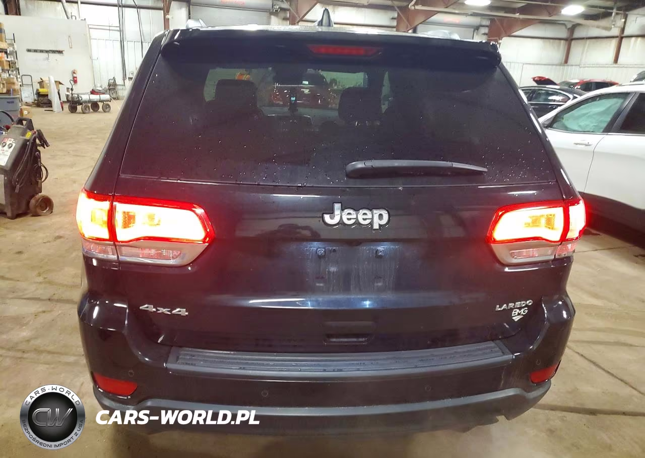 2018 Jeep Grand Cherokee Laredo VIN:1C4RJFAG2JC276795 - 6
