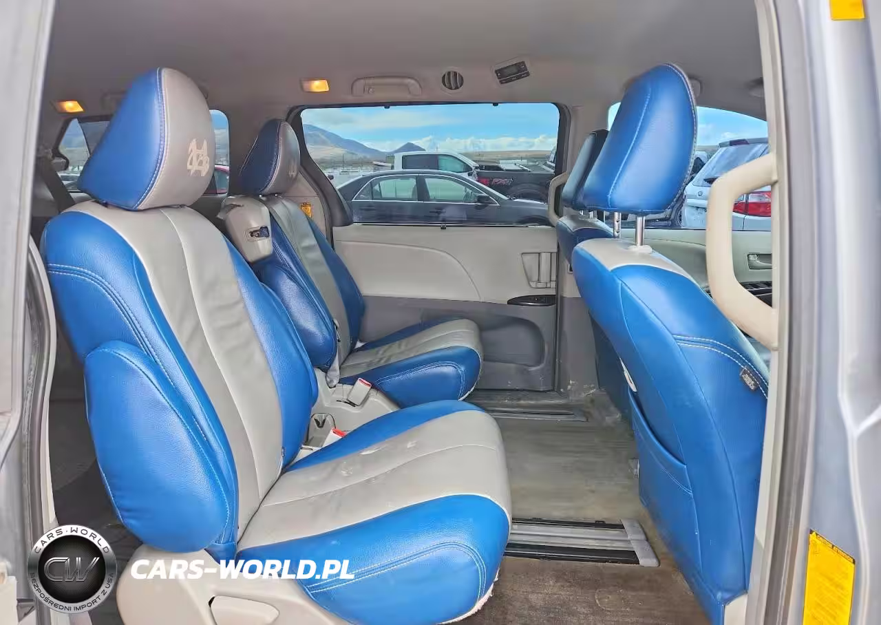 2014 Toyo Sienna Le Fwd W-8-Pa Le 8-Passenger VIN:5TDKK3DC0ES454729 - 11