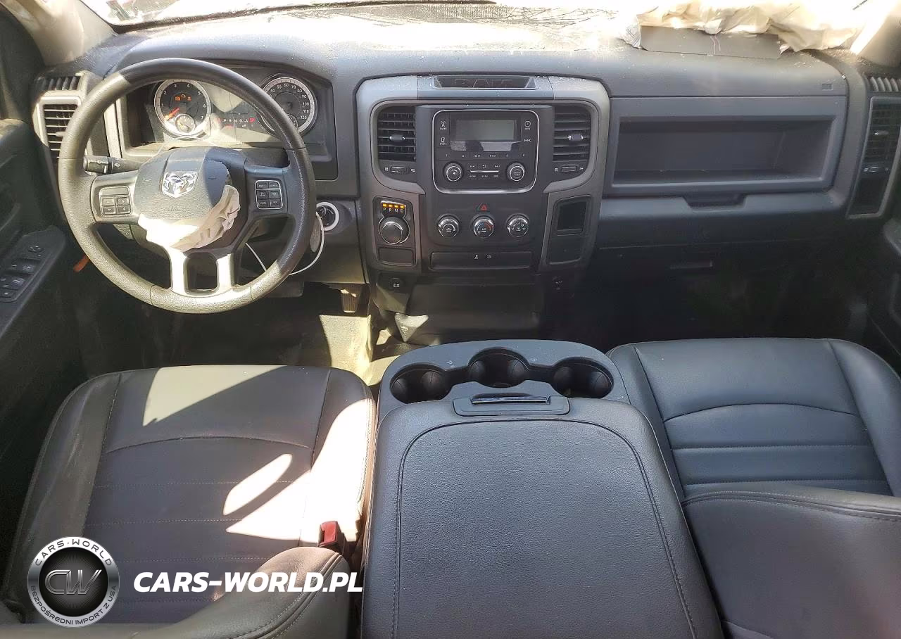 2020 Ram 1500 Classic Tradesman VIN:1C6RR6FG6LS128117 - 8