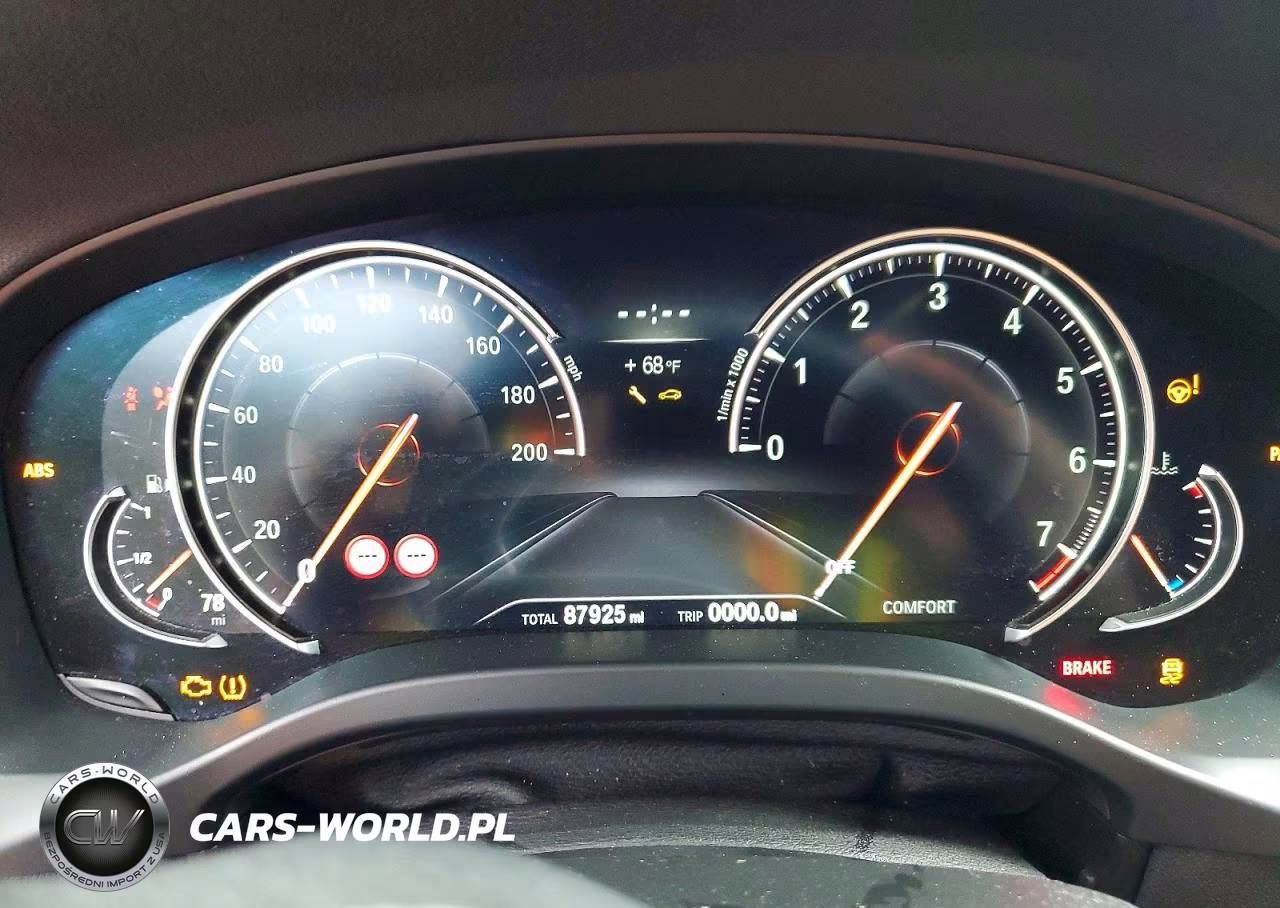 2018 BMW X3 xDrivem40I VIN:5UXTS3C52J0Y98746 - 9
