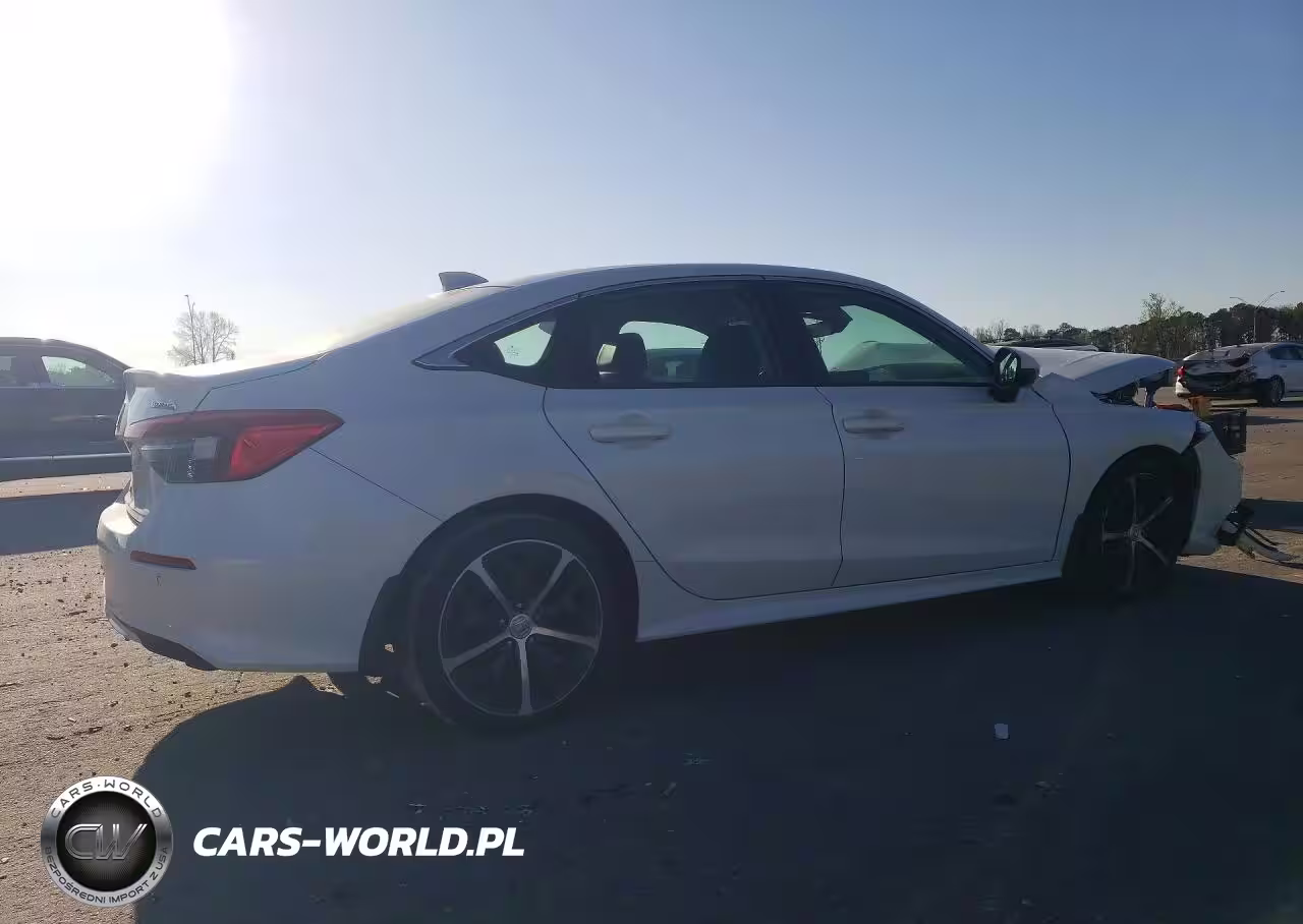 2022 Honda Civic Touring VIN:2HGFE1F9XNH327985 - 3